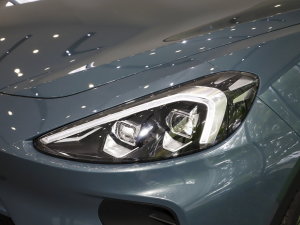 2023款森林版 688E+ 160kW 大灯