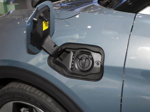 2023ɭְ 688E+ 160kW ^