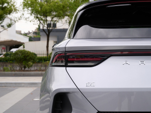 2023ɭְ 688E+ 175kW ^