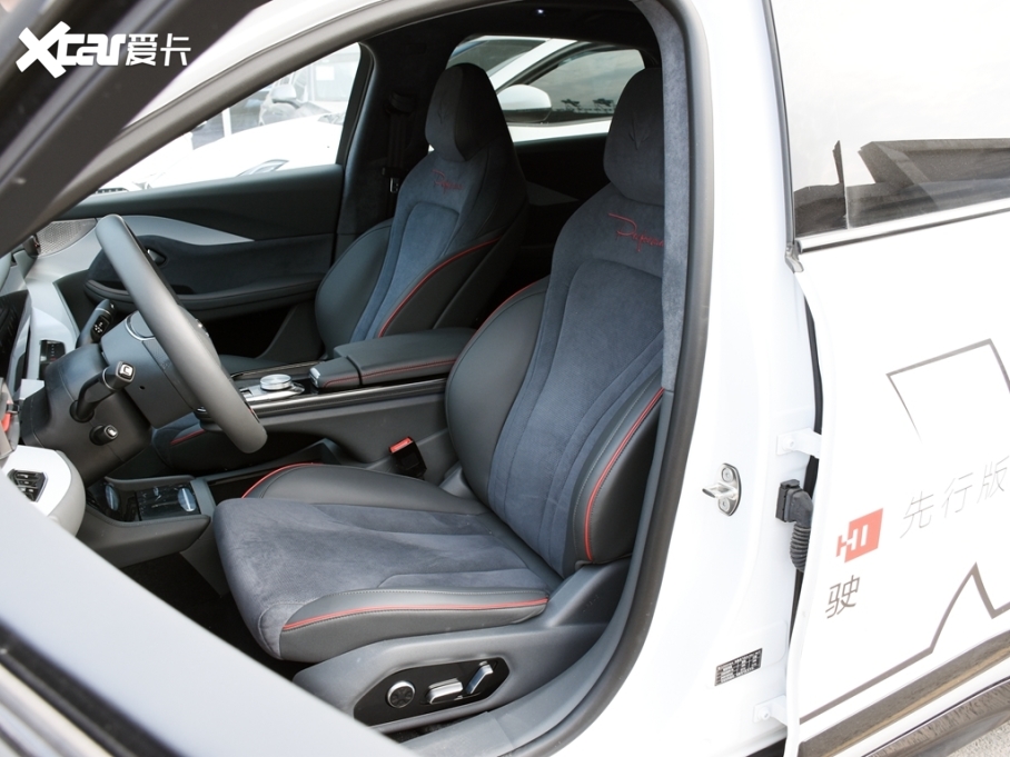 2024O S(ARCFOX S) аPRO