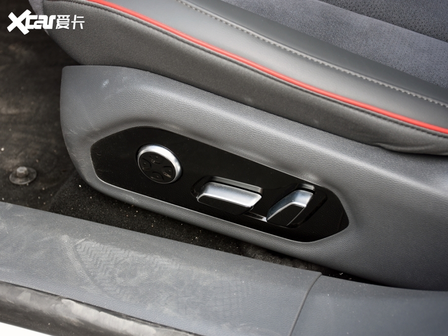 2024O S(ARCFOX S) аPRO