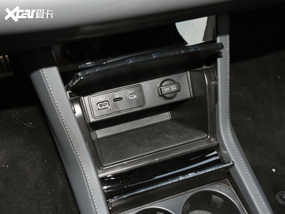 2024O S(ARCFOX S) аPRO