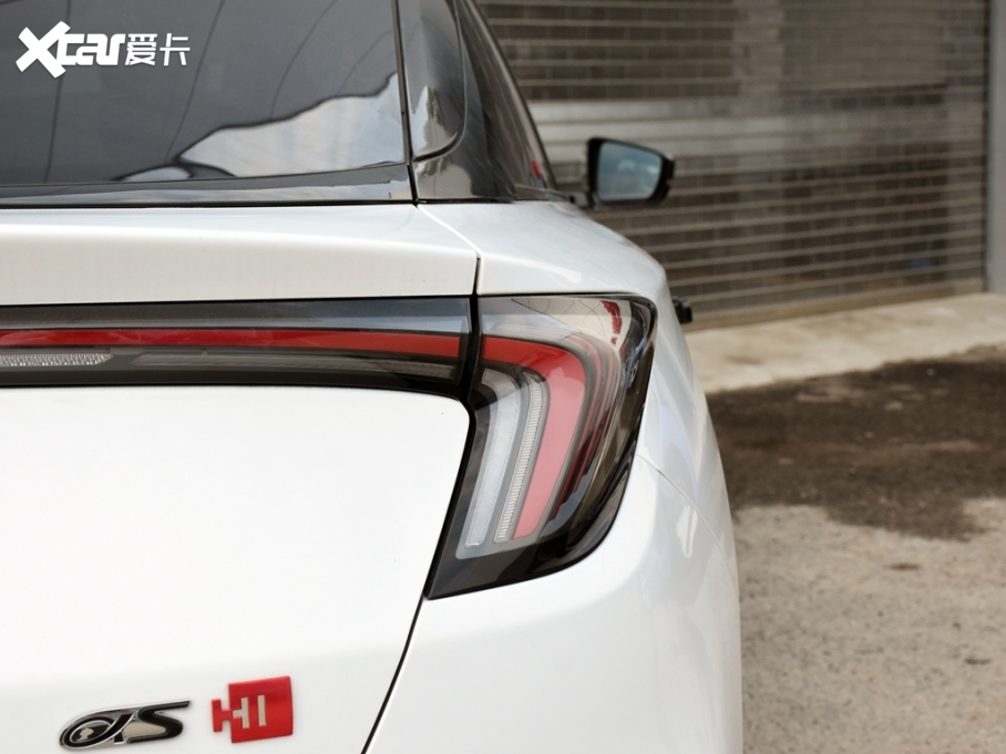 2024O S(ARCFOX S) аPRO