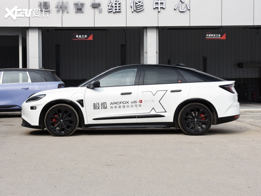 2024O S(ARCFOX S) аPRO