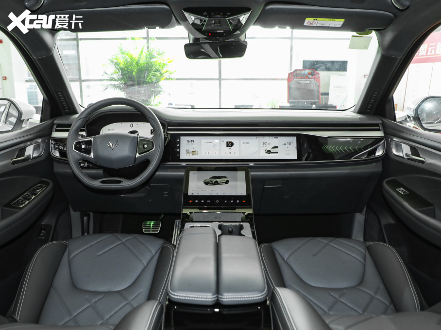 2025T6 688MAX 160kW