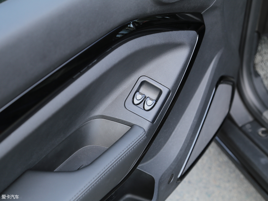 2017��LITE ������