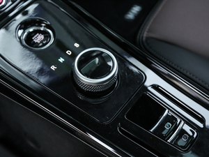 2017�������� �п؅^