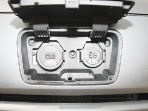 2021400 p F늳 (x)(ji)^