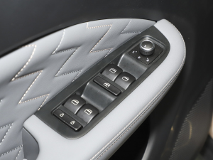 2021400 A Ԫ늳 {܇ƅ^	