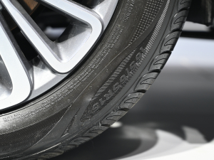 2021 400 APro ݆̥ߴ