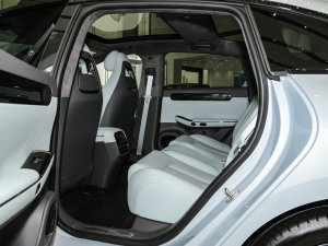 2022(q)p늙C(j)ܰ ſg