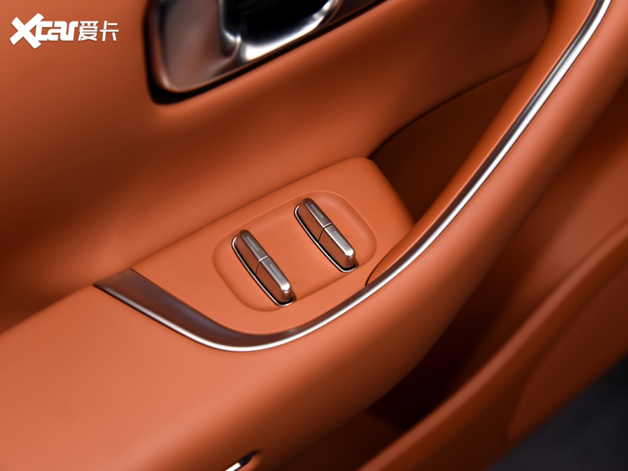 2024������C10 530���{��