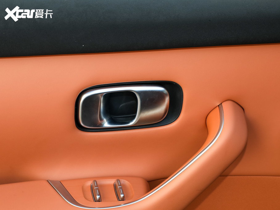 2024������C16 ���� 200���{��