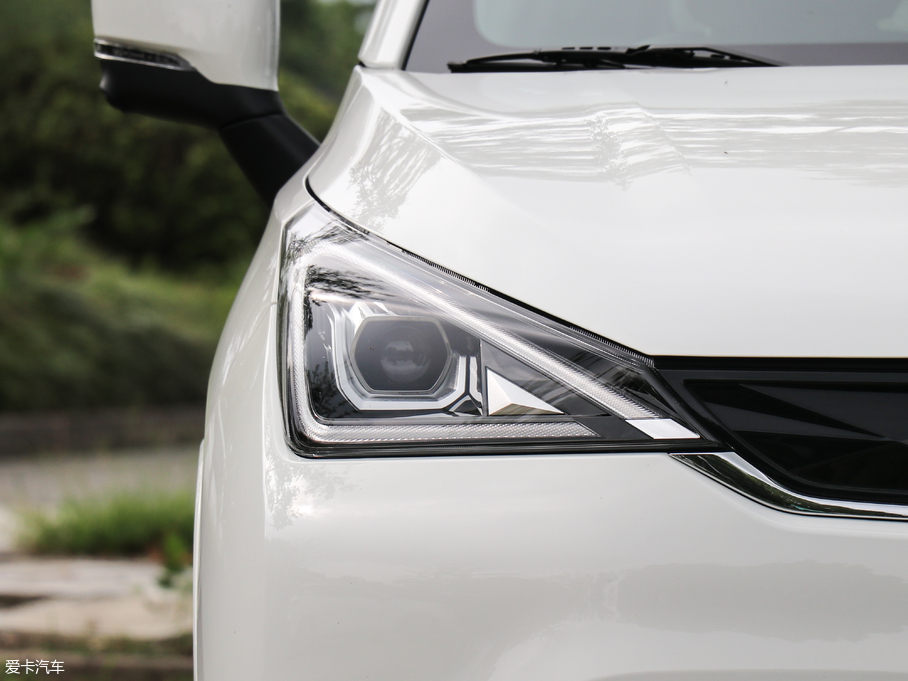 2018GE3 530 (lin)W(wng)