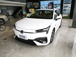 2019款魅Evo 630 左前45度