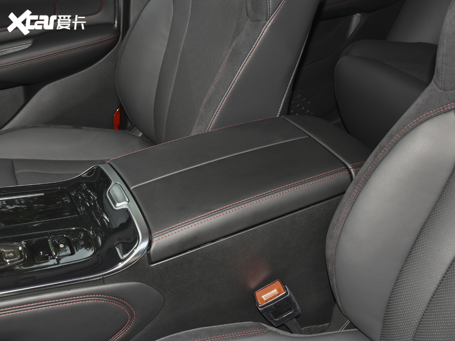 2020A(y)ion V(V) 80 {