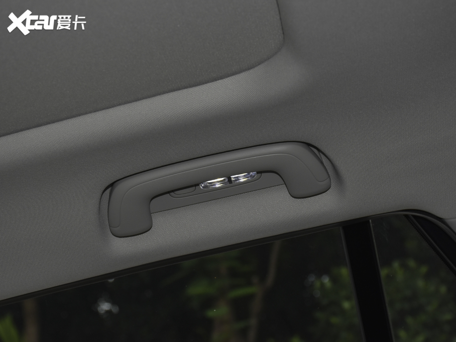 2020A(y)ion V(V) 80 {