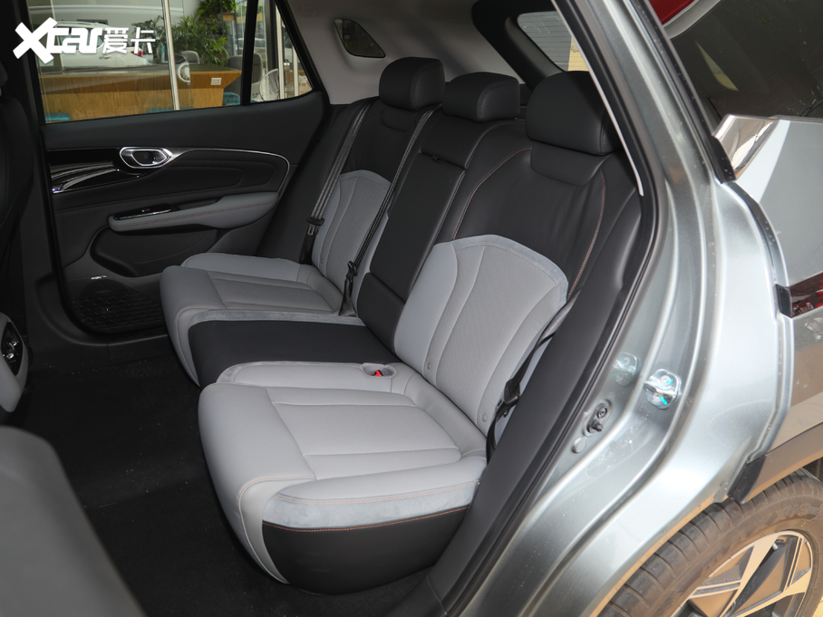 2020A(y)ion V(V) 70 PLUS I(lng)