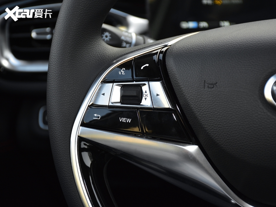 2020A(y)ion V(V) 70 I(lng)