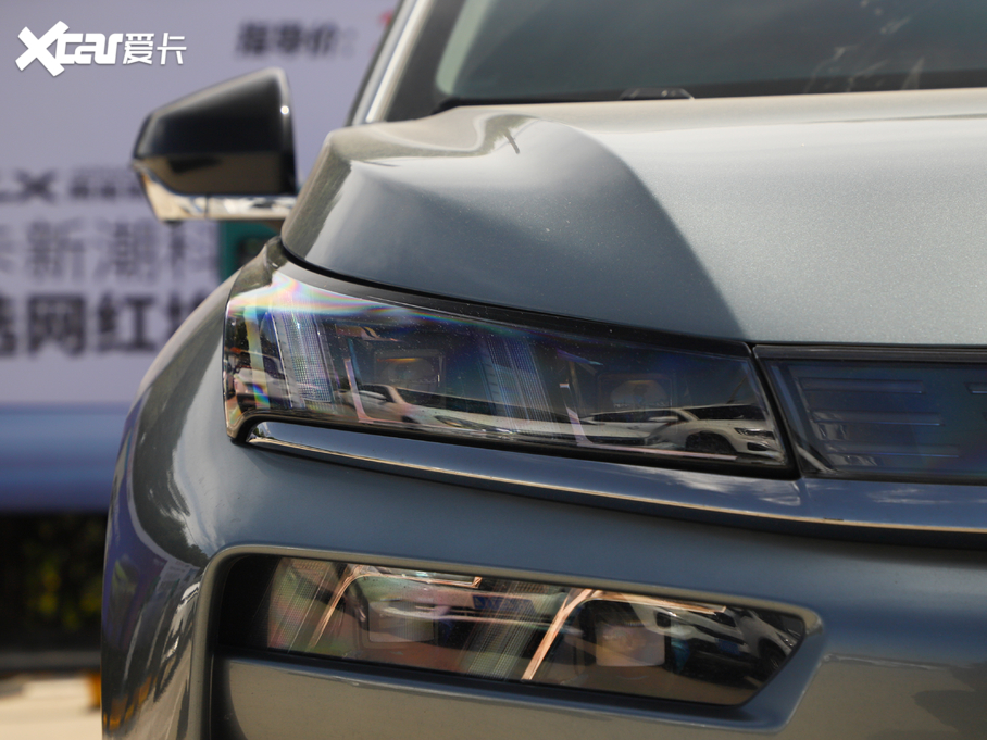 2020A(y)ion V(V) 70 {