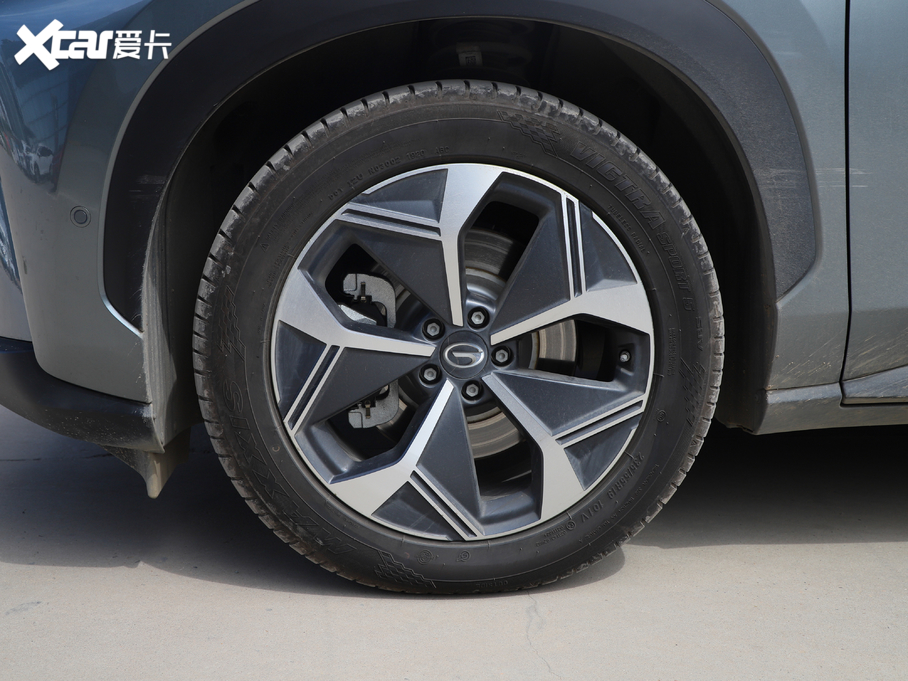 2020A(y)ion V(V) 70 {