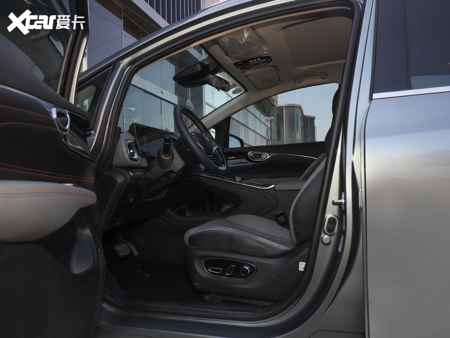 2020A(y)ion V(V) 70 {