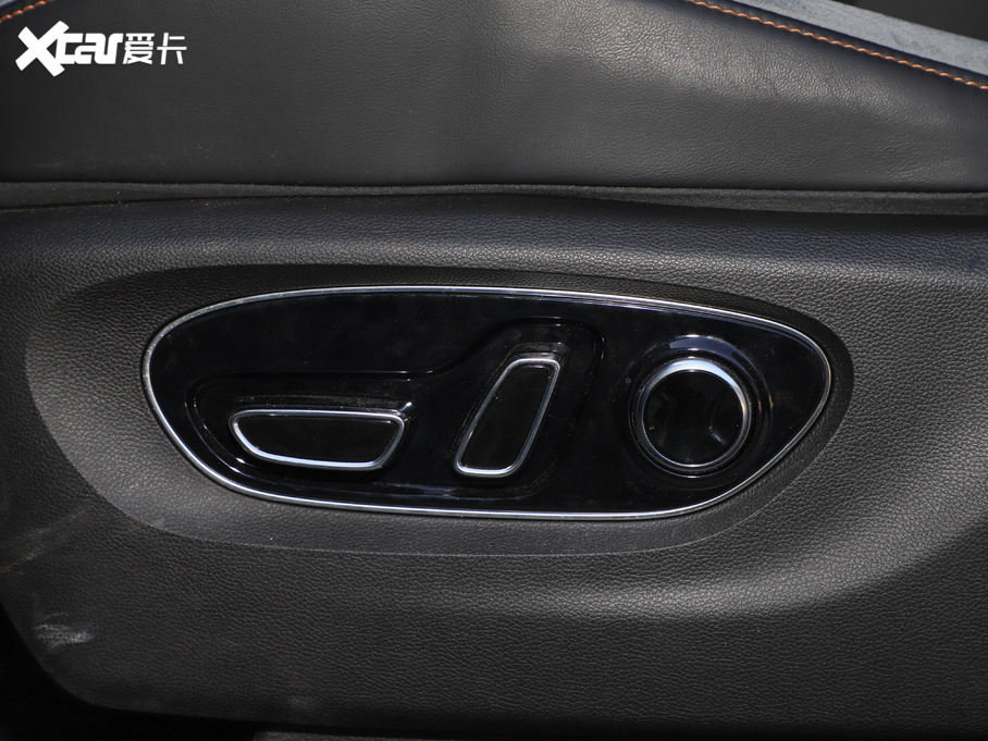 2020A(y)ion V(V) 70 {