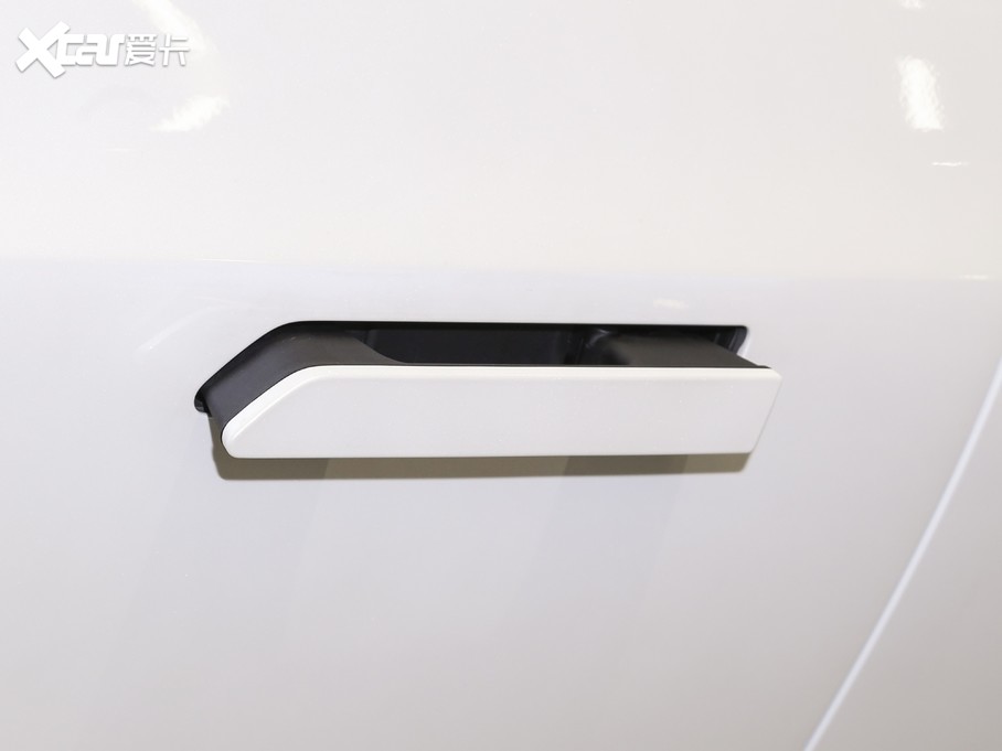 2020A(y)ion V(V) 60 I(lng)