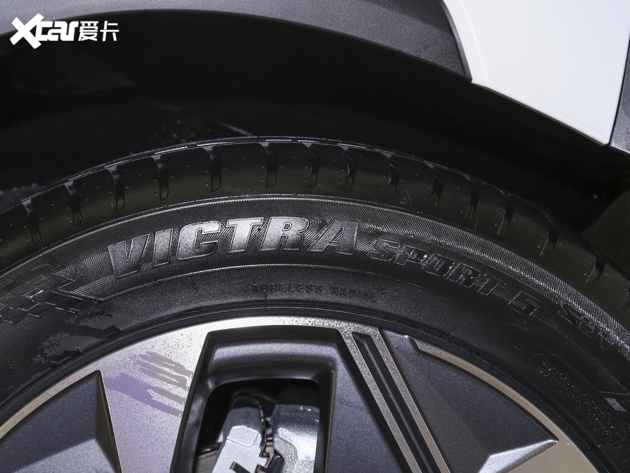 2020A(y)ion V(V) 60 I(lng)