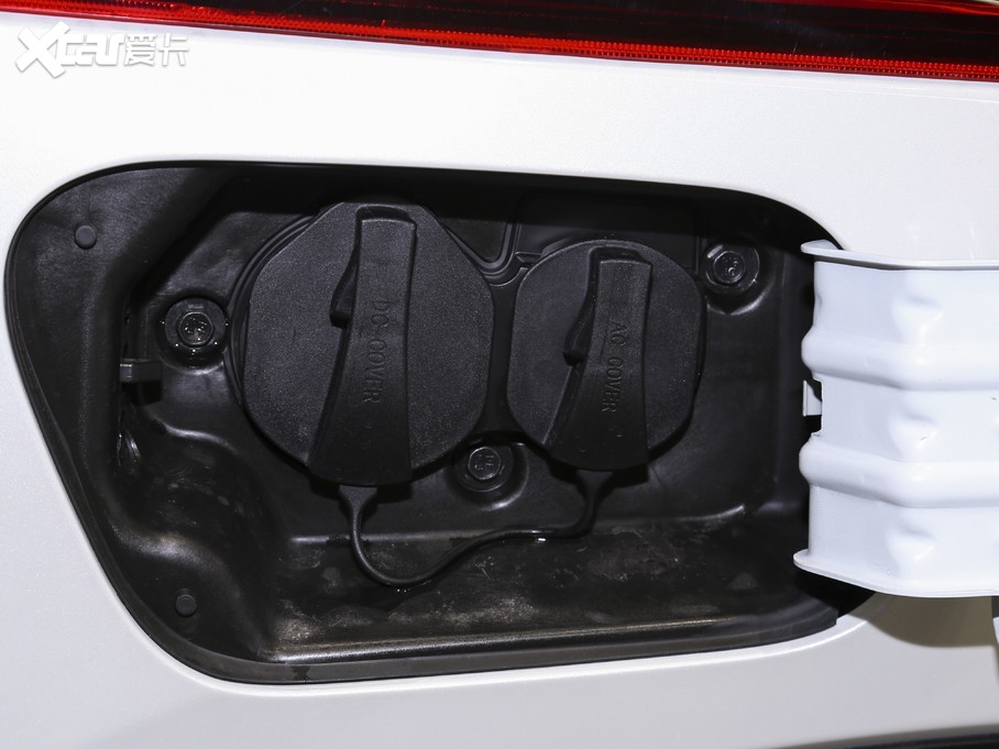 2020A(y)ion V(V) 60 I(lng)