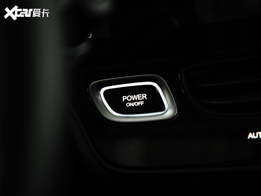 2020A(y)ion V(V) 80 {