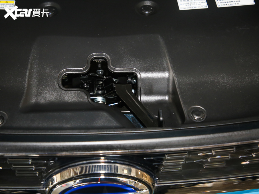 2020A(y)ion V(V) 80 {