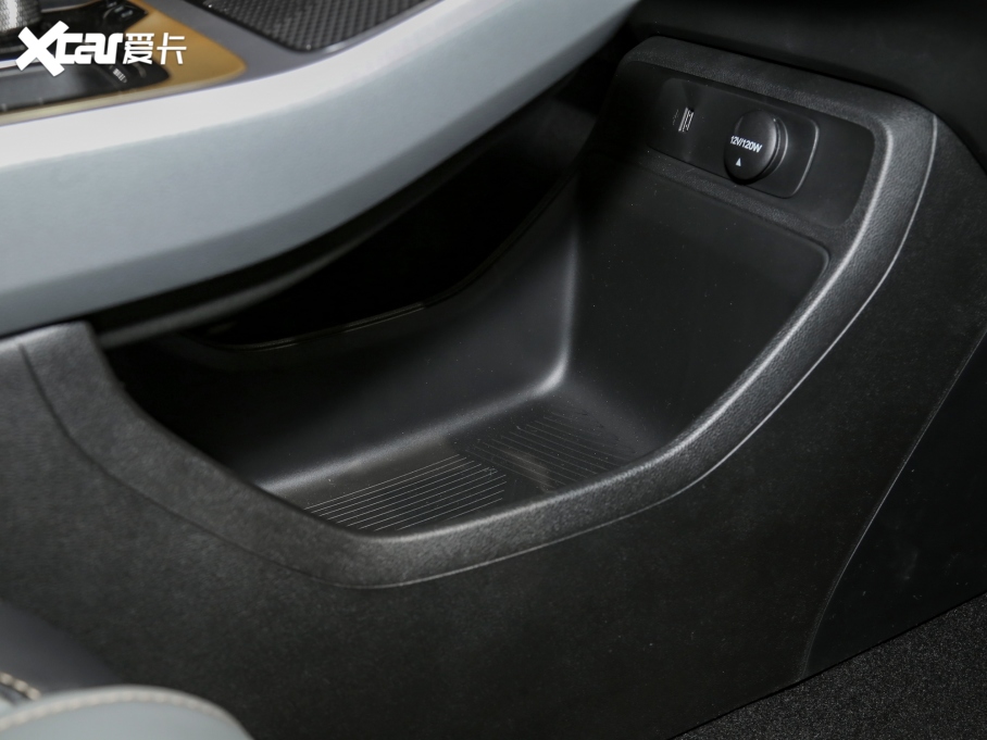 2021AION Y Plus 70 Ƽ