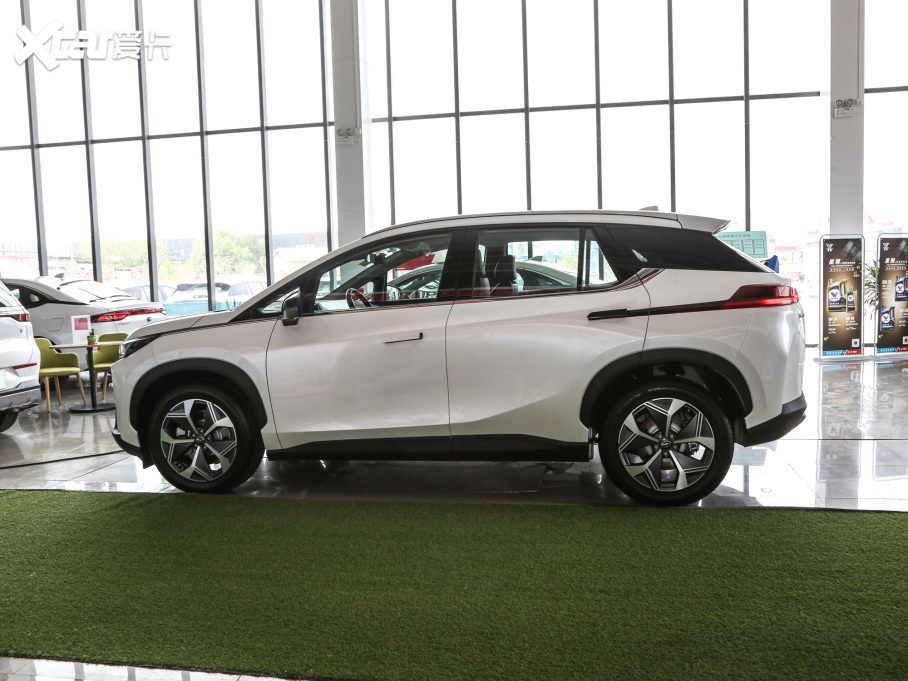 2021A(y)ion V(V) M 70 I(lng)