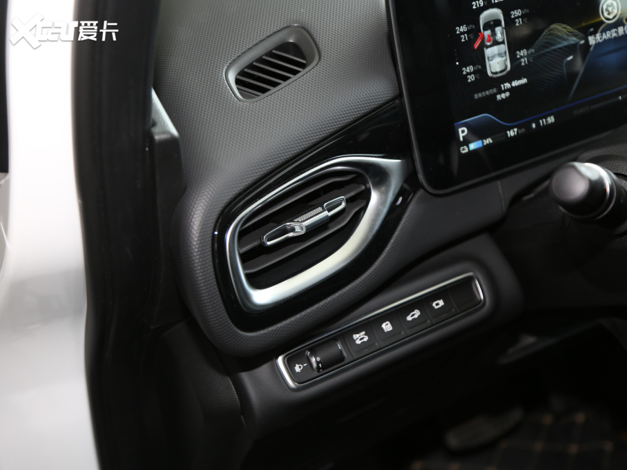 2021��A(y��)ion V(����V) �M(j��n)���� 70 ���I(l��ng)��