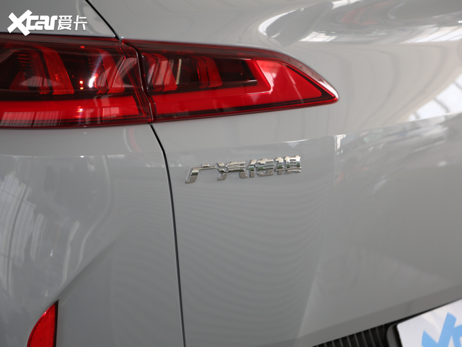 2021A(y)ion V(V) M 70 I(lng)