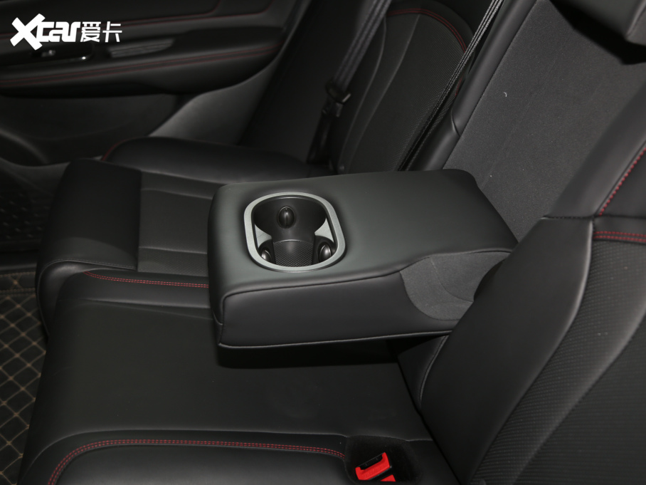 2021A(y)ion V(V) M(jn) 70 I(lng)