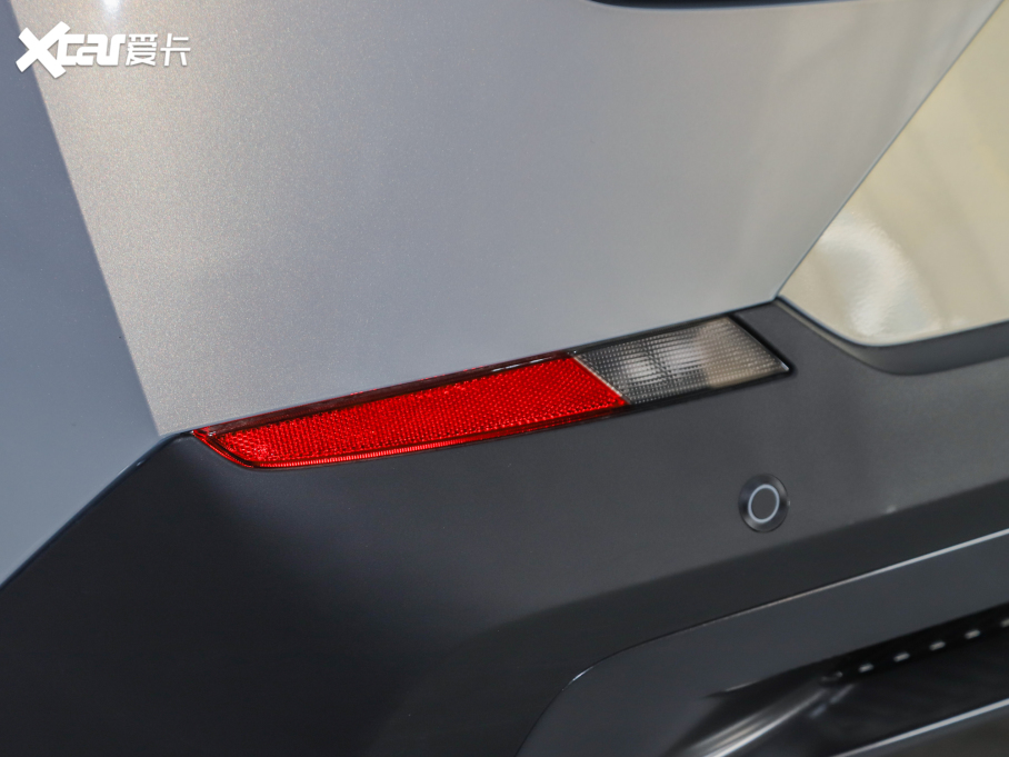 2021A(y)ion V(V) Plus 70 I(lng) F