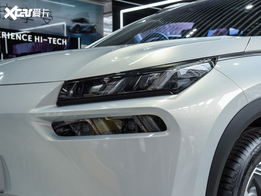 2021A(y)ion V(V) Plus 70 Ƽ F