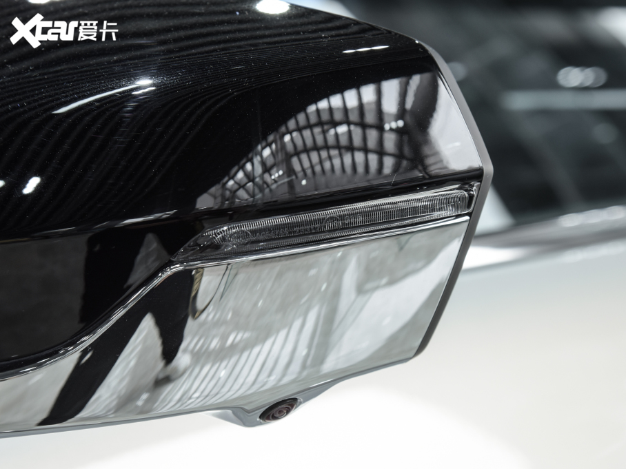 2021A(y)ion V(V) Plus 70 Ƽ F