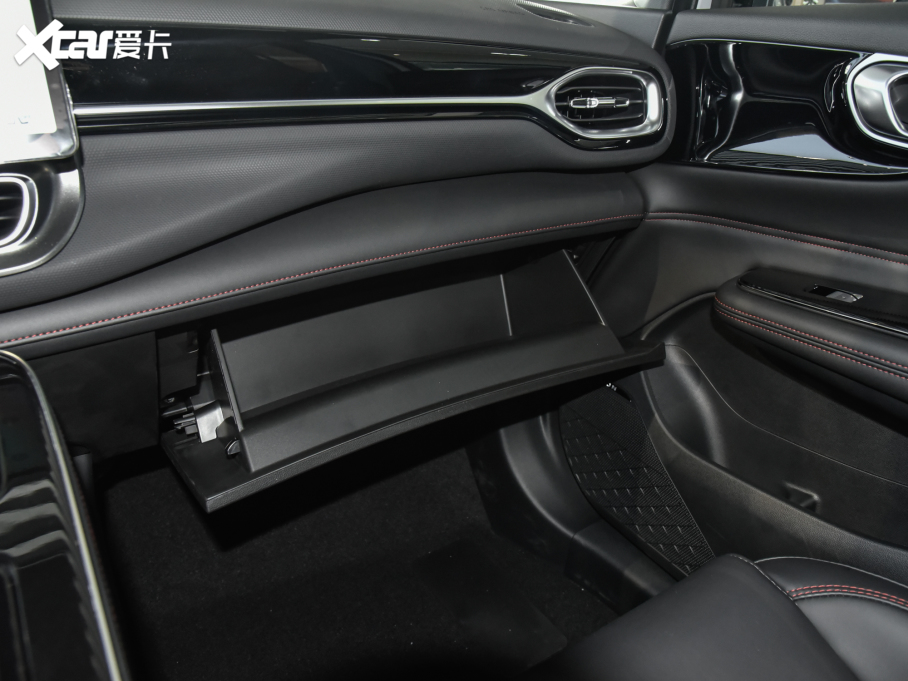 2022A(y)ion V(V) Plus 70 Ƽ Ԫ