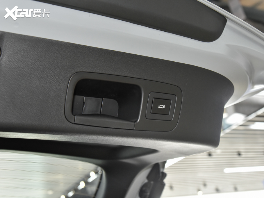 2022A(y)ion V(V) Plus 70 Ƽ Ԫ