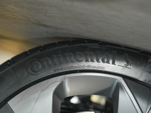 2021Plus 80 I(lng){ Ԫ ݆̥Ʒ