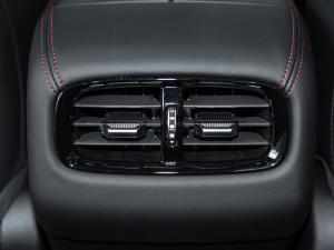 2021Plus 70 Ƽ F п؅^