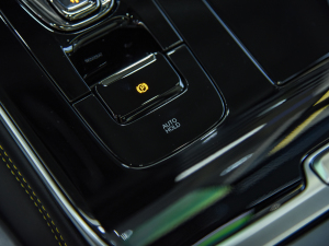 2021Plus 70  Ԫ п؅^