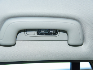 2021Plus 70  Ԫ п؅^