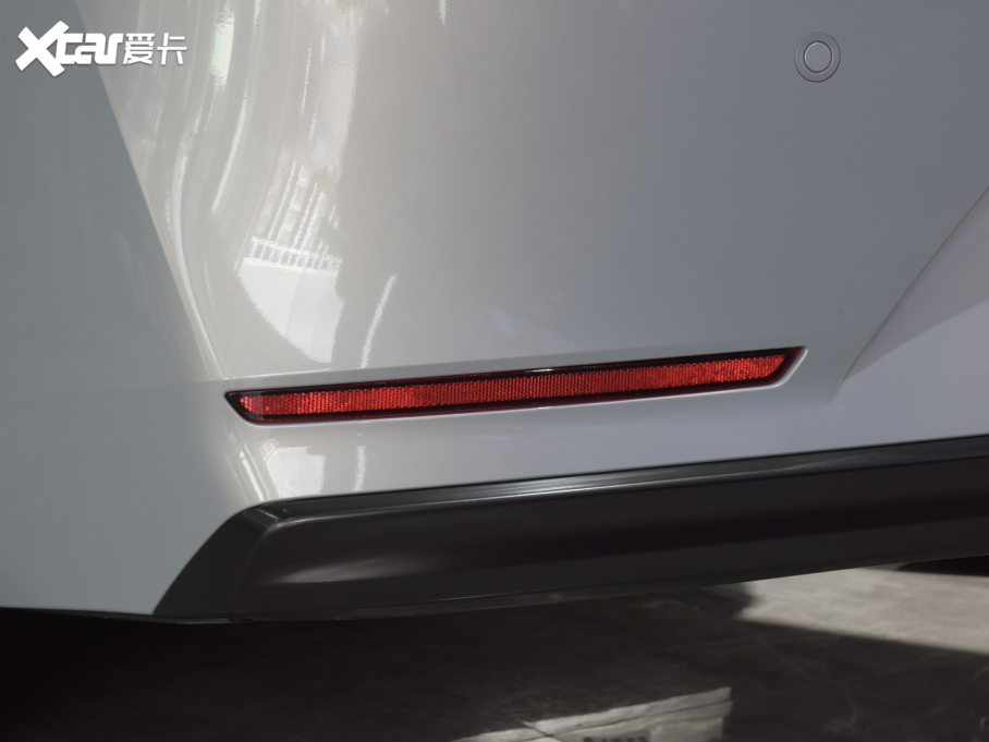 2021A(y)ion S(S) Plus 80 Lm(x)