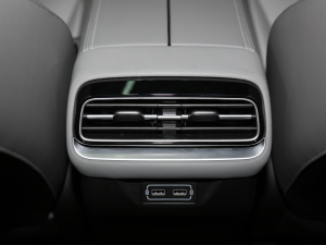 2021Plus 70 Ƽ п؅^