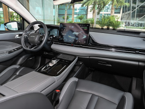 2021Plus 70 Ƽ п؅^(q)