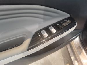 2021Plus 70 Ƽ п؅^(q)